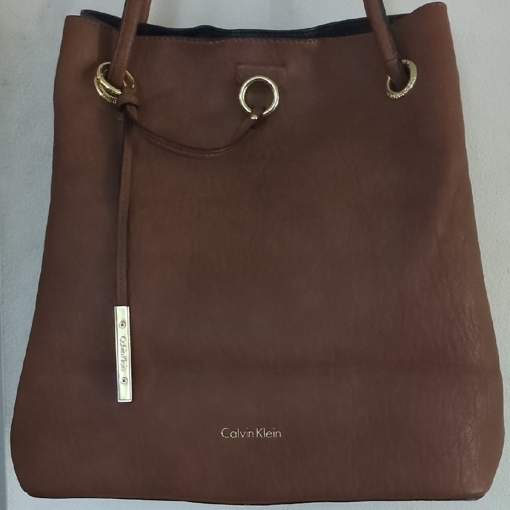 Calvin Klein Tan Tote Bag with Gold Accents - Picture 2 of 7